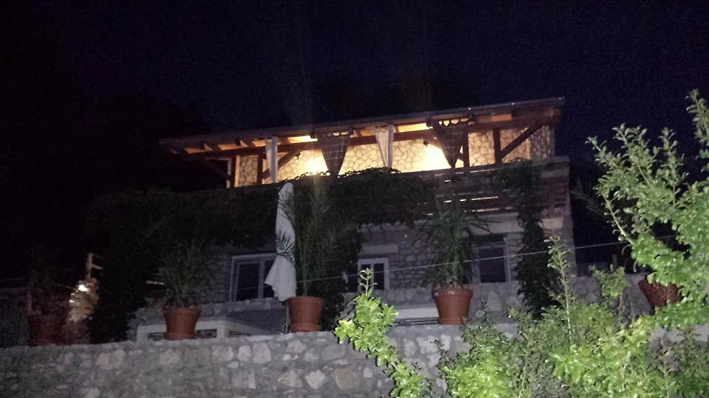Holiday Home Villa Venta Trogir